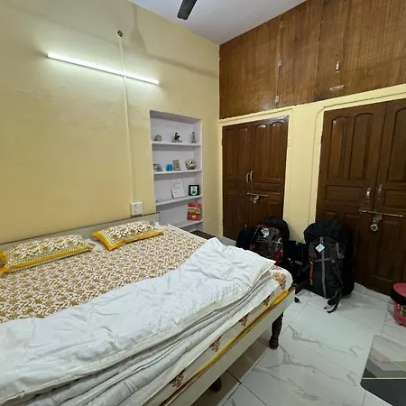 Nadya Homestay For Female & Family Jaipur Room photo