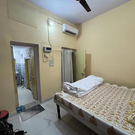 Nadya Homestay For Female & Family Jaipur Room photo