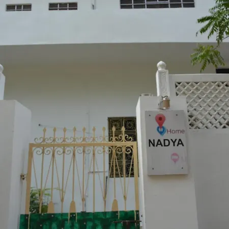 Nadya Homestay For Female & Family Jaipur Exterior photo